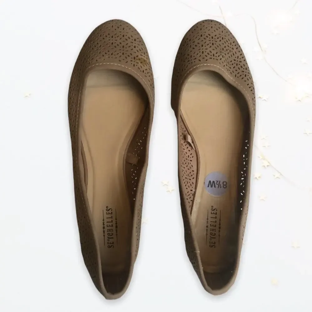 Seychelles Womens Peggy Perforated Tan Ballet Flats Shoes Size 8.5W